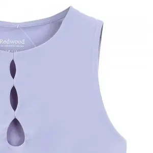 Women’s hollow-out sleeveless crop tank top