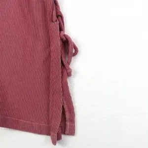 Acid washed women’s dip dyed slit rib tank